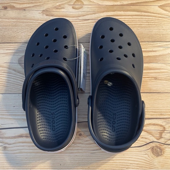 Crocs Off Court Clog - Picture 4 of 16